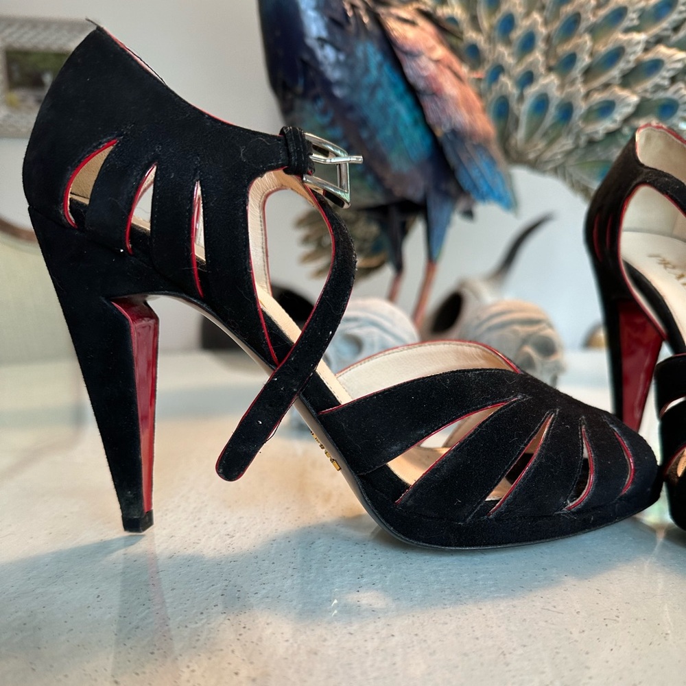 Prada suede heels - Picture 3 of 14